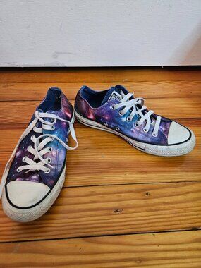 Converse Cosmic Galaxy Stars Sneakers Classic Low-Top w/Satin Look in Size 8W/6M